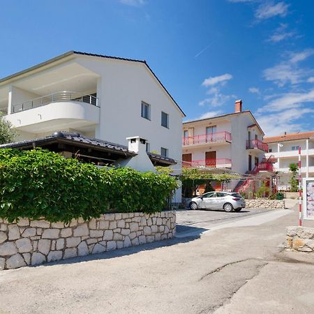 Apartments Zorka Лопар Экстерьер фото