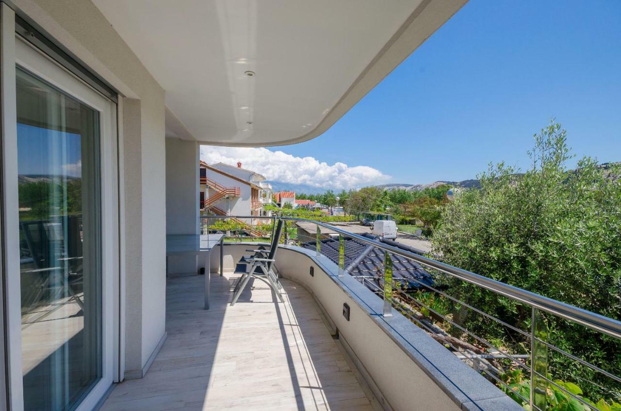Apartments Zorka Лопар Экстерьер фото